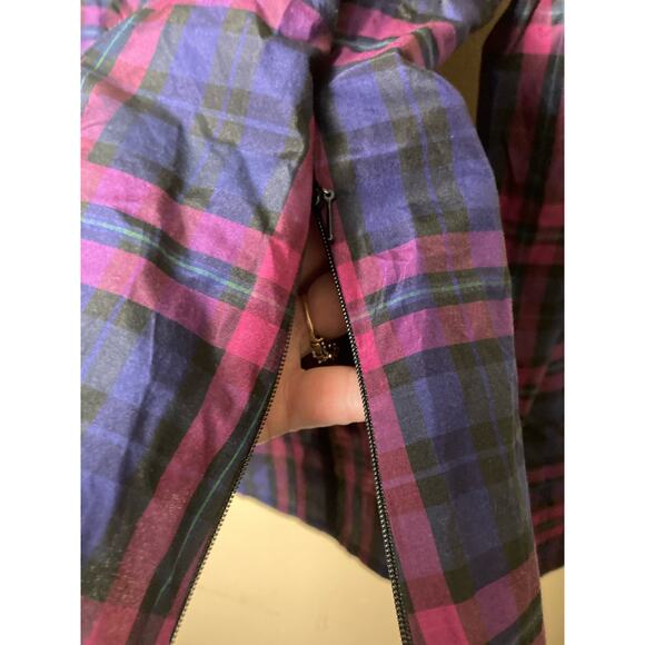 Talbots Plaid Faux Wrap Blouse with Side Zipper Size 4P - Picture 10 of 12